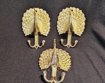Gold Peacock hook, set of 3 hooks, vintage Gold Metal PEACOCK set of 3, Double Hook Wall Mounted Bird Coat Hanger, Bird metal hanger
