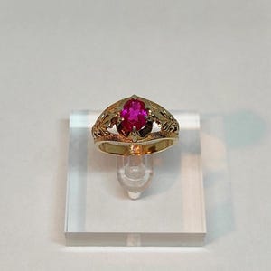 Gold-Plated Sterling Silver Ring with Synthetic Ruby Size 7 US / 17.5 EU, Elegant Retro Ring, Silver ring ruby stone with gold plated