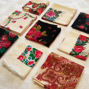 Vintage wool shawl, wool floral shawl, Ukraine floral scarf, Floral pattern, Ethnic Babushka, Flowers, USSR, Soviet Union