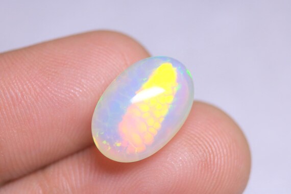 Rare Welo Oval Shape Opal, 5.50 CT Ethiopian Cabochon, Jewelry Making