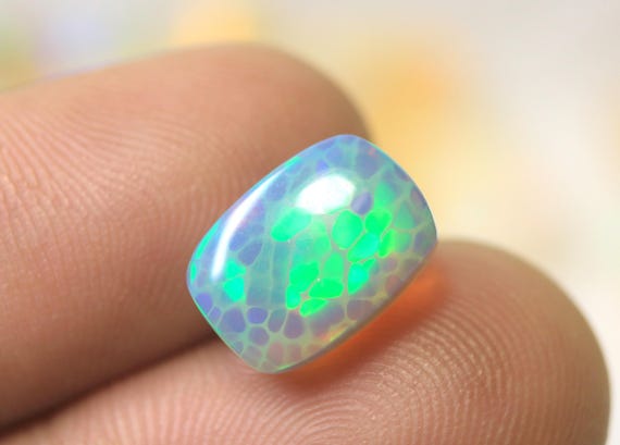 Natural Ethiopian Opal Cushion Cabochon: 4.55 CT Honeycomb Green Fire Opal Loose Gemstone