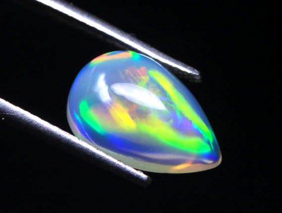 Ethiopian Welo Opal Cabochon: 2.20 CT Pear Shape Gemstone