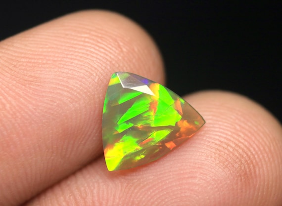 Faceted Black Opal Gemstone: 0.90 CT Ethiopian Welo Opal birthstone For Jewelry (10.30x9.50x3.30 MM)