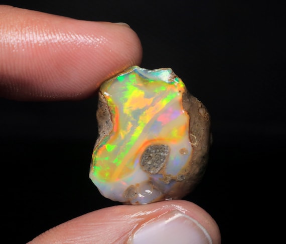 21.55 CT Ethiopian Opal Rough, AAA Rainbow Fire Gemstone