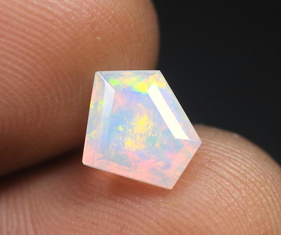AAA Welo Fire Opal, Fancy Cut, 1 CT Loose Gemstone (9.5x7.7x4 MM)