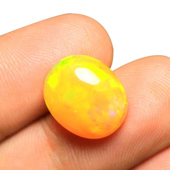 7.00 CT Ethiopian Opal Cabochon: Oval Flashy Fire Gemstone