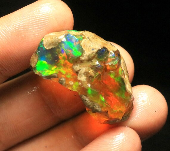 Ethiopian Opal Rough, AAA Crystal Water Opal, 37 Carat