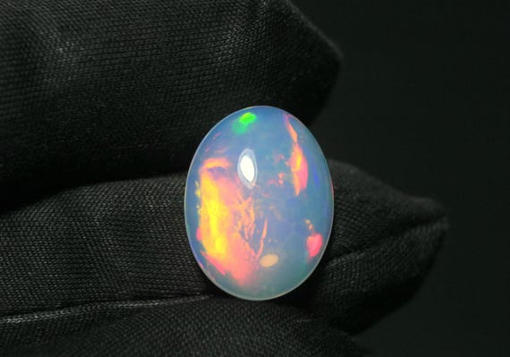 Welo Opal Gemstone: 6.65 CT Ethiopian Opal Cabochon for Jewelry