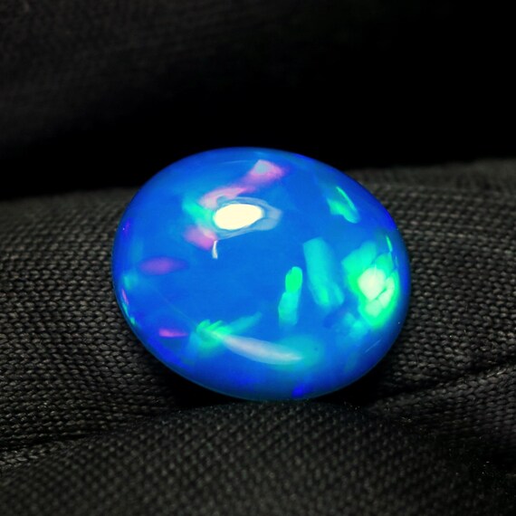2.50 CT Ethiopian Opal, Oval Cabochon, Paraiba Welo Gemstone
