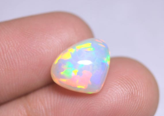 Rare Welo Heart Shape Opal, 4.50 CT Ethiopian Cabochon, Jewelry Making