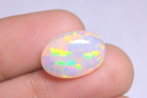 Rare Welo Oval Shape Opal, 5.10 CT Ethiopian Cabochon, Jewelry Making