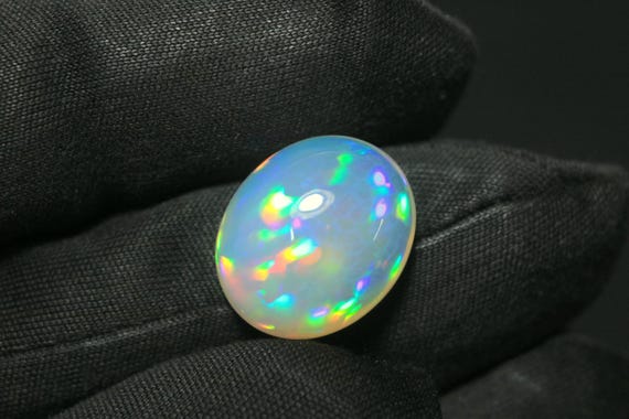 Ethiopian Fire Opal Cabochon: Rainbow Honeycomb Gemstone, 6.75 CT
