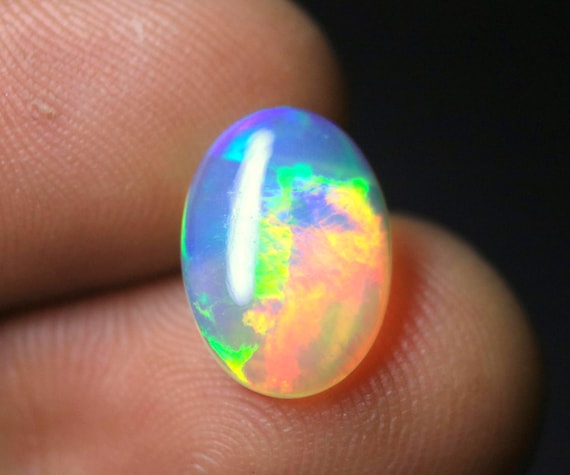 Ethiopian Welo Opal Cabochon: 2.20 CT Oval Multi Fire Gemstone, 13.3x9.5x3.3 MM