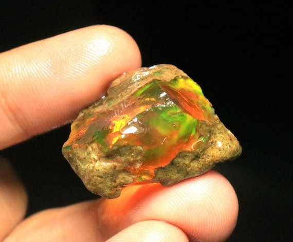 Natural Ethiopian Crystal Water Opal Rough, 45 Crt (31x21x18 MM)