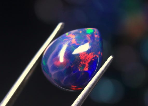3.50 CT Pear-Shaped Ethiopian Fire Opal Cabochon - 13x11x6 MM