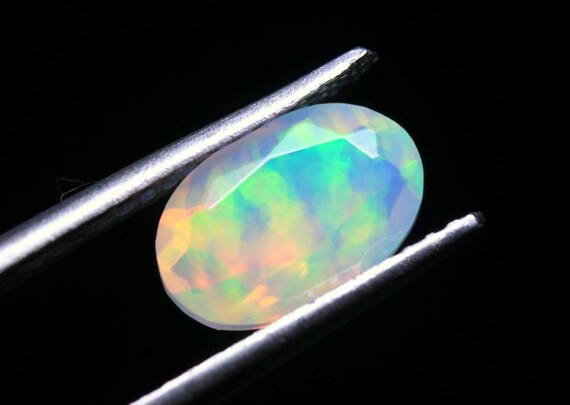 Faceted Opal Gemstone, 1,00 CT Oval Natural Ethiopian Loose Opal, Polished Stone Making Jewelry