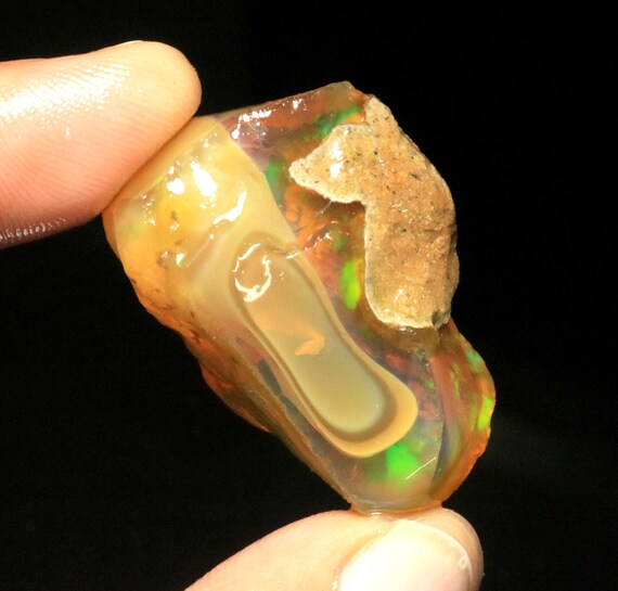 Ethiopian Crystal Opal Rough, Natural Fire Opal (82 Crt, 37X27X20 MM)