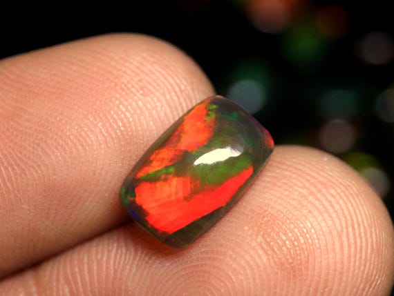 1.35 CT Ethiopian Black Opal Cabochon: Rainbow Galaxy Welo Opal, October Birthstone
