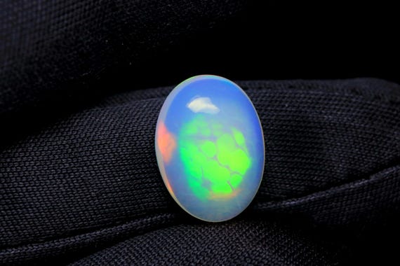 Honeycomb Welo Opal Cabochon: 3.10 CT Ethiopian Gemstone, Oval 12.40x9x5 MM