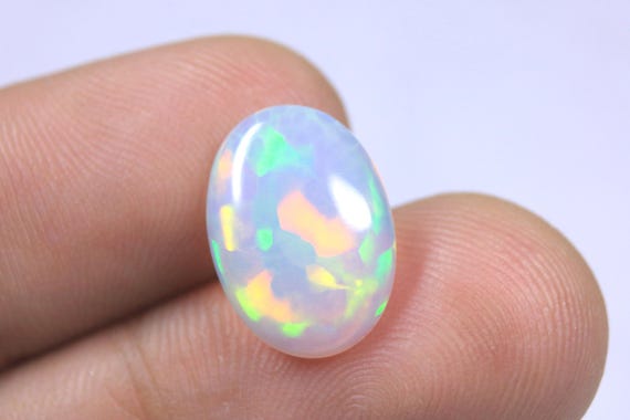 Natural Fire Opal Cabochon: 2.75 Carat Ethiopian White Opal Loose Gemstone For Making Jewelry
