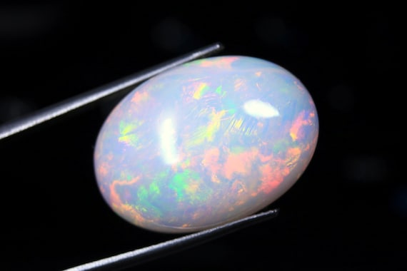 AAA Ethiopian Welo Opal Cabochon: Large Oval Gemstone, 17.85 CT