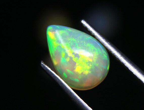 Welo Opal Cabochon: 1.40 CT Ethiopian Pear Shape Gemstone