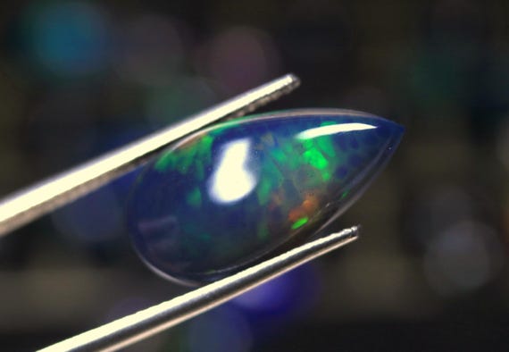 Ethiopian Honeycomb Black Opal Cabochon: AAA Grade Welo Opal Gemstone, 4.15 CT