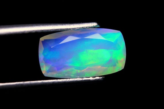 Baguette Opal Faceted Cut Gemstone : 1.70 CT Multi Flashy Fire Welo Opal Loose Stone