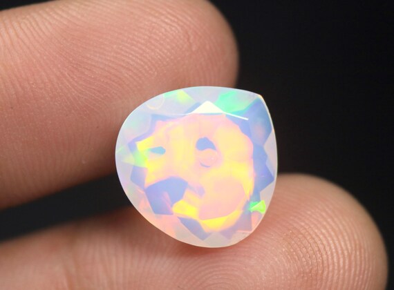 Faceted Ethiopian Opal Gemstone: 4.50 CT Multi Fire White Opal For Jewelry Making