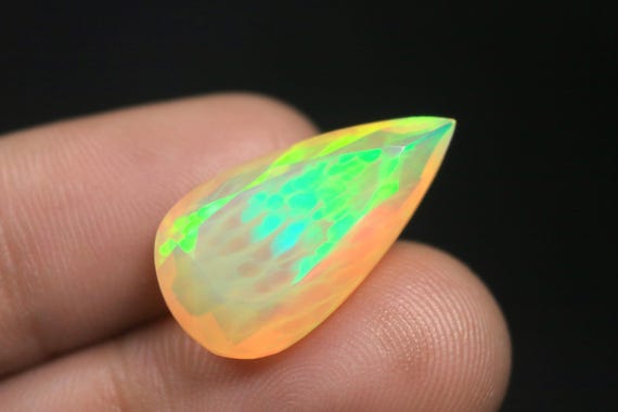 Honeycomb Ethiopian Welo Opal Faceted Gemstone: 9.40 CT Large Natural Fire Opal Loose Stone