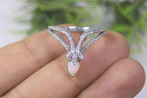 Oval Ethiopian Opal Chevron Ring, Sterling Silver Split Band, Bridal Wishbone Jewelry