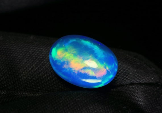 AAA Ethiopian Opal Gemstone: 2.20 CT Multi-Flashy Welo Opal, 12x8.50x4 MM