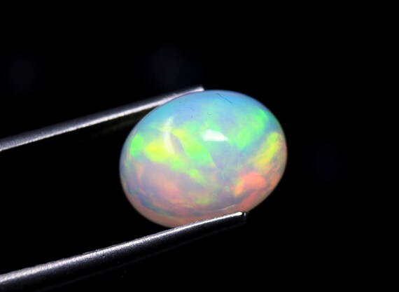 3.50 CT Ethiopian Welo Opal Gemstone, Oval Cabochon, October Birthstone