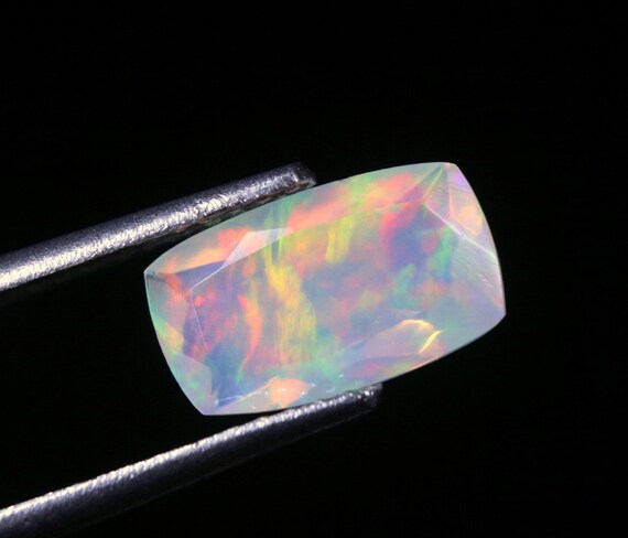 Faceted Ethiopian Welo Opal Gemstone: 1.00 CT Baguette White Opal Cut Stone For Jewelry