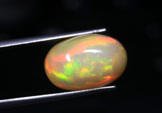 Welo Opal Cabochon: 9.20 CT Fire Opal Gemstone, October Birthstone