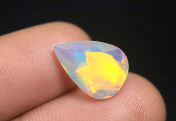3.10 CT Welo Fire Opal Gemstone: Pear Cut Ethiopian Opal 15x10.70x6 MM