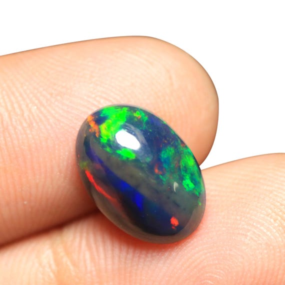 Ethiopian Welo Opal Stone: 2.30 CT Black Opal Cabochon, Oval Gemstone (13x9x5 MM)