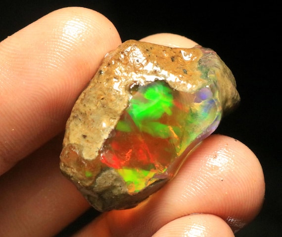 Natural Ethiopian Opal Rough, Multi Fire Gemstone (30X19X15 MM, 43 Cts)