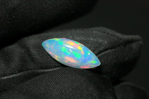 Ethiopian Welo Opal Gemstone: 2.05 CT Marquise Cabochon AAA