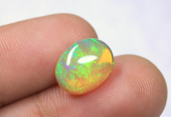 Rare Welo Oval Shape Opal, 2.75 CT Ethiopian Cabochon, Jewelry Making