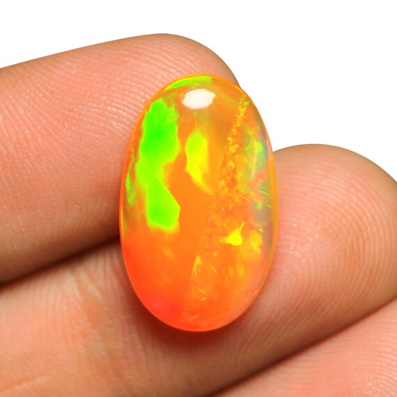 6.95 CT Hand Polished Ethiopian Fire Opal Gemstone: Oval Welo Opal (20x12x5.30 MM)