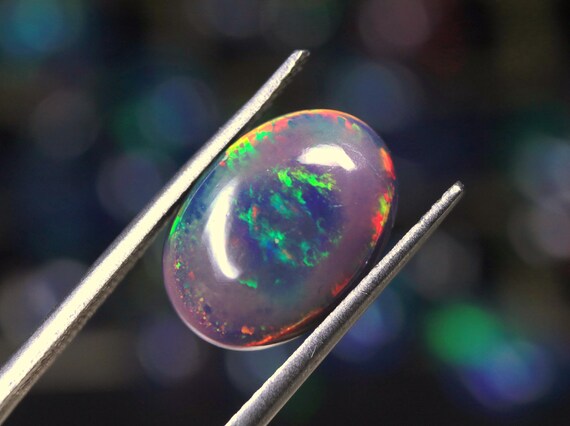 2.85 CT Ethiopian Opal Cabochon: Natural Gemstone for Jewelry