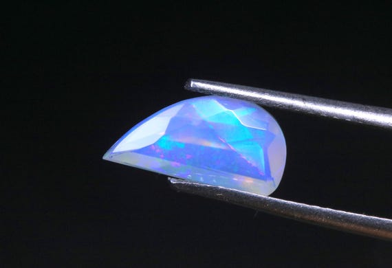 Faceted Welo Opal Gemstone: 1.00 CT Natural Fire Ethiopian Opal Loose Stone For Jewelry