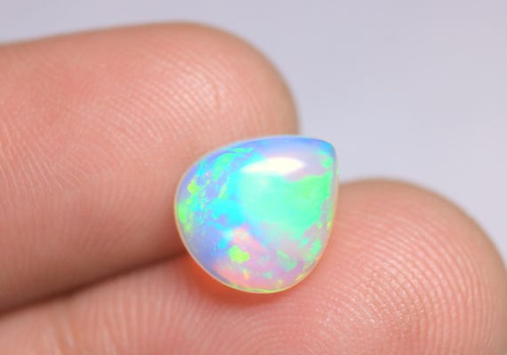 AAA Welo Opal Cabochon: 2.30 CT Pear Ethiopian Fire Opal