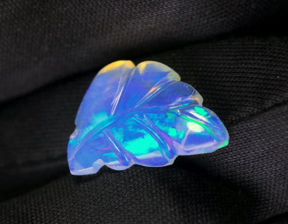 Welo Opal Leaf Carving, 2.70 CT Flashy Gemstone, Flat Back Stone (15.30x10.70x3.50 MM)