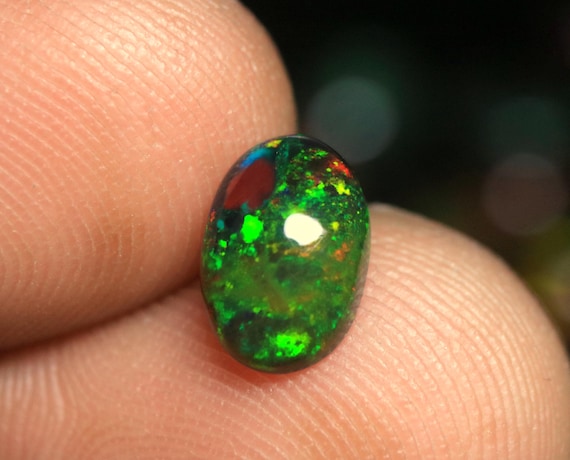Black Welo Opal Flat Back Cabochon: 0.70 CT Natural Fire Ethiopian Opal Loose Gemstone