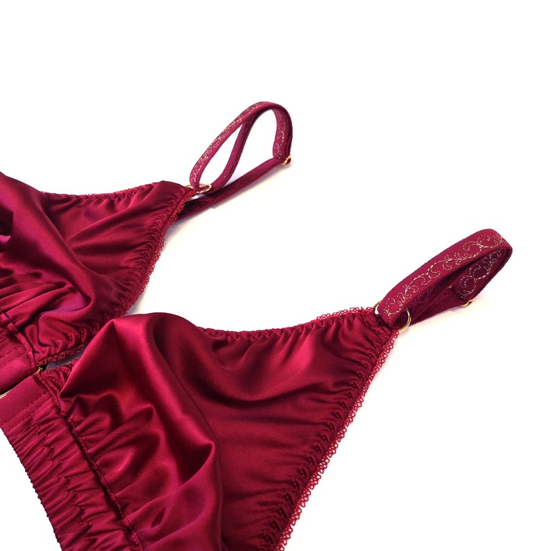 Aurora: Silk bra with embroidered straps wine red