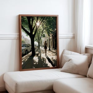 Poster inspiré de Robert Bechtle - sérénité de la banlieue - impression photoréalisme de voitures anciennes - scène de quartier réaliste - photoréalisme moderne
