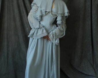 Chiffonjurk, blauwe jurk, korsetjurk, trouwjurk, sprookjesjurk, pareljurk, chiffon korset, lange rok, prinsessenjurk, zeemeerminjurk