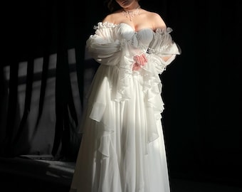 chiffonjurk, chiffon trouwjurk, chiffon korsetjurk, jurk met versieringen, korsetjurk, op maat gemaakte jurk, jurk met volumineuze rok
